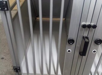 Klietka pre psa do auta - 2