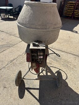 Miešačka na 220V - 2