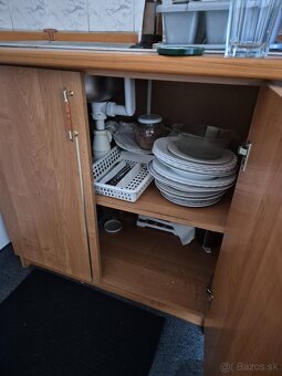 Kuchynská linka s prietokovym ohrievačom - 2