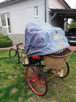 Indická riksa. Stôl kreslá, stroj šijací, zobrazí. - 2