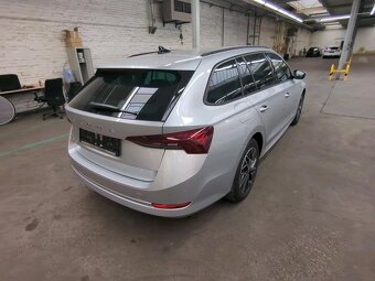 ŠKODA Octavia Combi Clever 2.0 TDI 110KW DSG automat - 2
