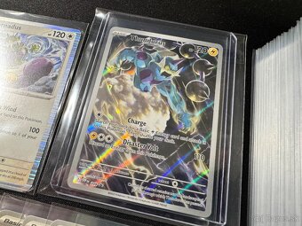 Pokemón PREM. balík 2: 100ks kariet v obaloch s IR + darčeky - 2