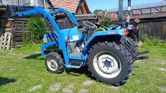 Malotraktor 4x4 s čelným nakladačom Iseki geas 21 - 2
