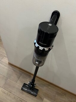 Tyčový vysávač Sencor SVC 7523BK - 2