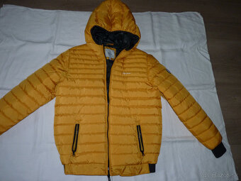 Rozne značkove chlapcenské bundy - 2