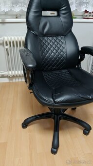 Kancelarske kreslo HEVYR - 2