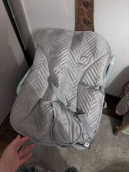 Stolicka na kŕmenie - 2