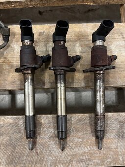 Vsterkovacie Trysky Peugeot 407 2.7 HDi - 2