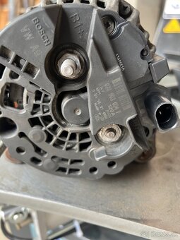 Alternátor vw t5 transporter - 2