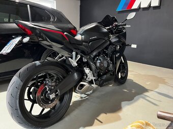 Honda CBR650 R - 2