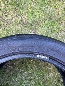 Letné penumatiky Vredestein Ultrac 225/45 91Y - 2