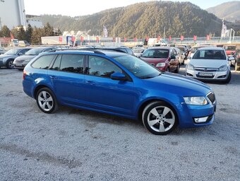 Škoda Octavia Combi 2.0 TDI Elegance/Style - 2