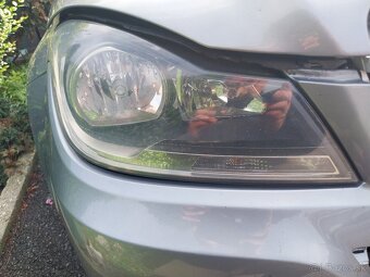 Predám svetlá na C mercedes - 2