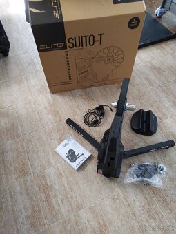 Domáci cyklistický trenažér Elite Suito-T - 2