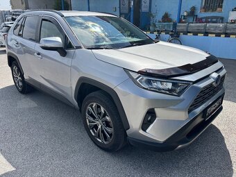 Toyota RAV 4 benzin-Hybrid 131 KW 4x4 - 2
