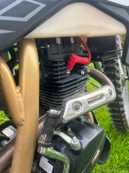 Predám motorku ASIX xb88 250cm3 - 2