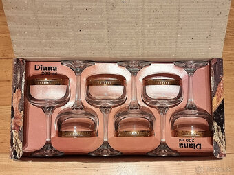 Predám sadu pohárov na šampanské Diana (6 ks) - 2