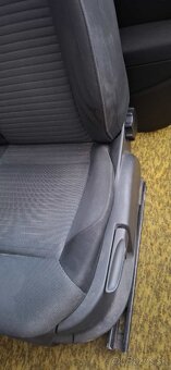 Sedadlo vodiča Volkswagen Polo 6R 2011+ - 2