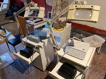 Brúska na pedikúru so stolíkom a svetlom, po servise - 2