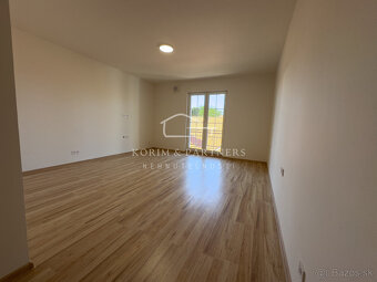 1 izbový apartmán A407 v Danubia Residence v Komárne - 2