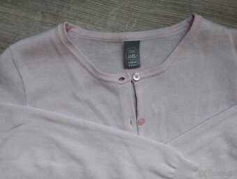 Svetre veľkosť 134 - 2