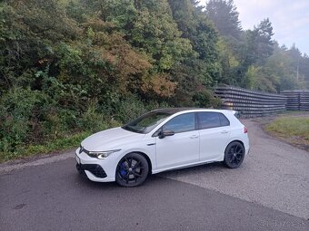 Golf 8 R Performance - 2