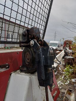 Predam lesny navijak - 2