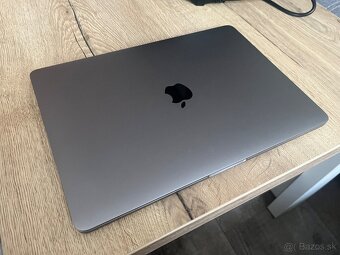 Macbook Pro m2 13,3" - 16 GB Ram - 512 GB ssd - 2