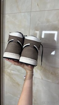 AIR JORDAN 1 RETRO HIGH DARK MOCHA - 2