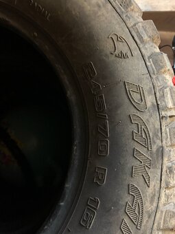 Pneu 245 70 r16 - 2