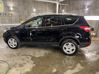 Ford Kuga - 2
