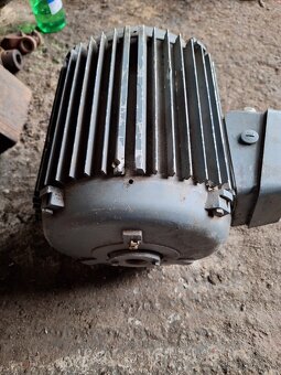Predam elektromotor 2.2 kw 0.37 - 2