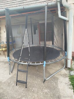 Trampolína - 2