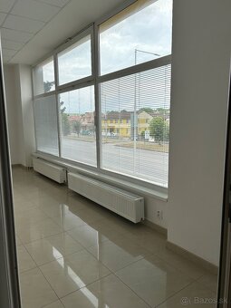 Prenajmem obchodný priestor 30m2 - 2