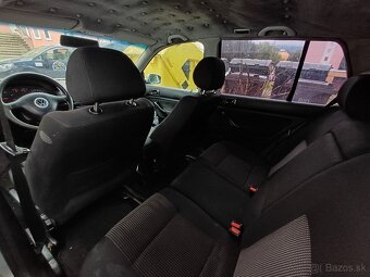 Golf 4 - 2