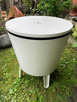 Záhradný chladiaci box/príručný stolík - 2