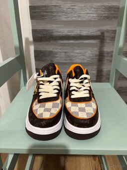 Tenisky v štýle Louis Vuitton x Nike Air – top stav - 2