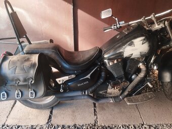 Suzuki intruder vl 1500 - 2