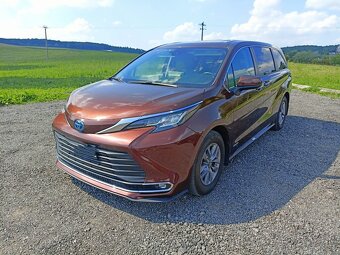 Toyota Sienna XLE 2,5hybrid AWD 2021 nový model - 2
