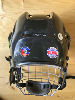 Predám hokejovú prilbu Bauer IMS 5.0, veľkosť M - 2