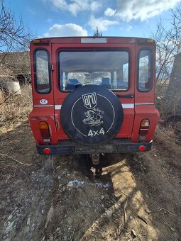 ARO 240 , GAZ , UAZ - 2