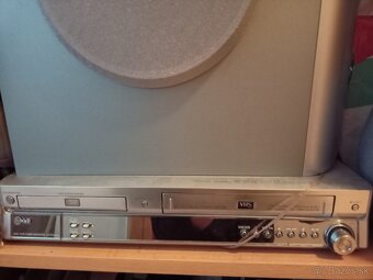 Televízor a domáce kino - 2