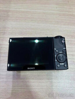Sony Cyber-Shot DSC-RX100 Mark III - 2