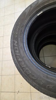 Pirelli Scorpion Verde 235/55 R17 99V - 2