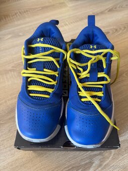UNDER ARMOUR - 2