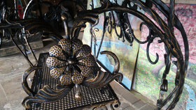 Barokový exkluzívny kovaný stolík - 2