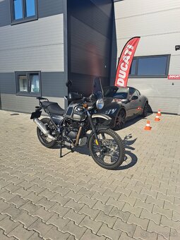 royal enfield himalayan - 2