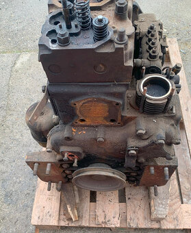 Predám motor Zetor - 2