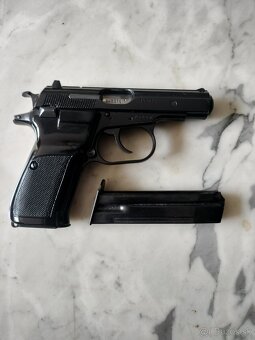 Pištoľ - 2