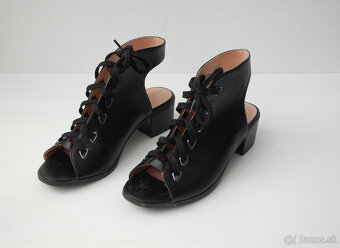 Dámske sandále zn.Topshop....veľ-38 - 2